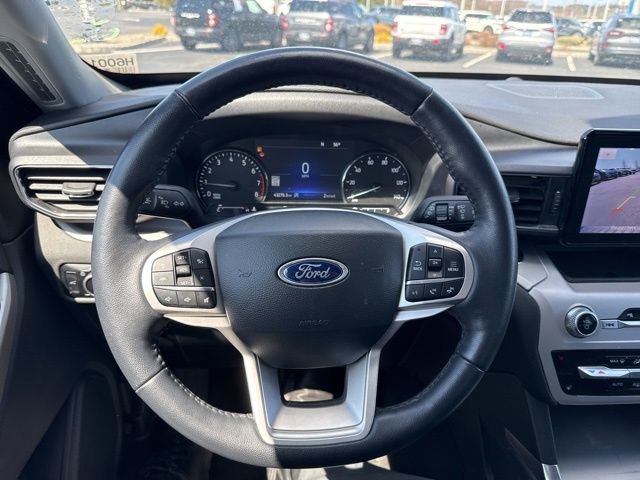Certified 2023 Ford Explorer XLT w/ Equipment Group 202A AWD/4WD image 14