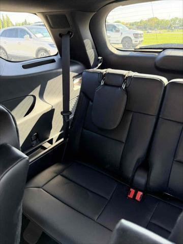 Certified 2023 Ford Explorer ST-Line w/ Class IV Trailer Tow Package image 18