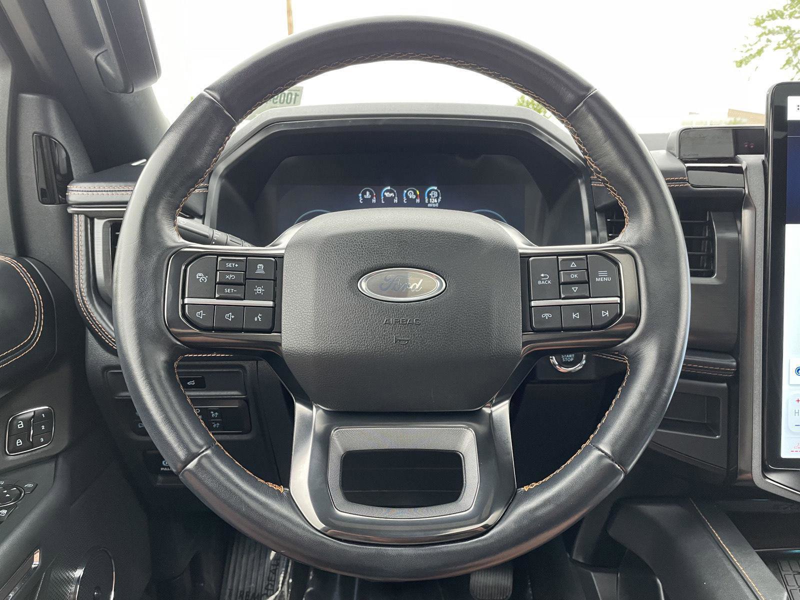 Certified 2023 Ford Expedition Platinum AWD/4WD image 12