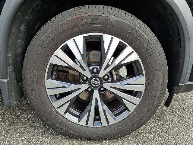 Used 2021 Nissan Rogue SV image 8