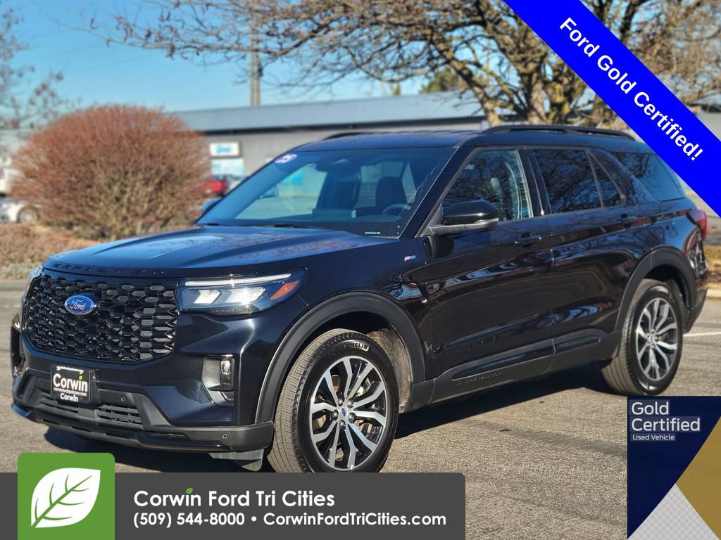 Certified 2025 Ford Explorer ST-Line AWD/4WD image 5