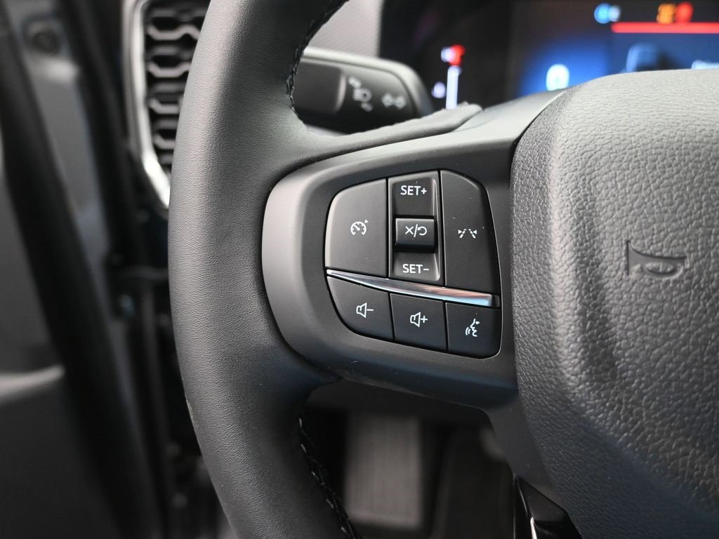 Certified 2025 Ford Ranger XLT w/ FX4 Off-Road Package image 31