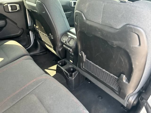 Used 2024 Jeep Wrangler Unlimited Rubicon AWD/4WD image 68