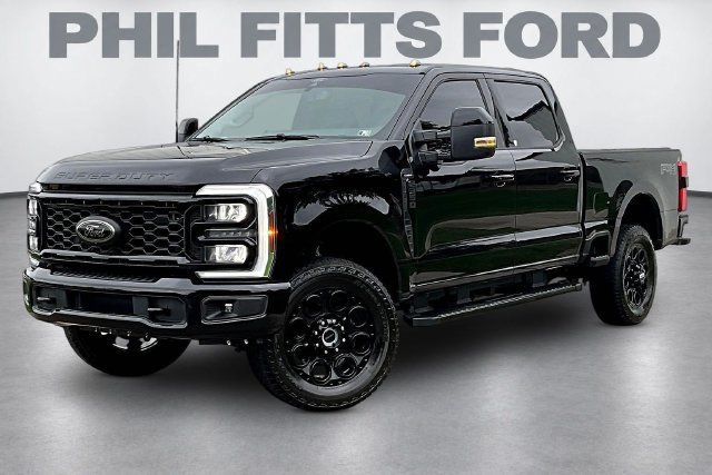 Certified 2025 Ford F350 Lariat w/ Black Appearance Package AWD/4WD image 3