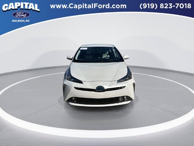 Used 2022 Toyota Prius Limited FWD image 3