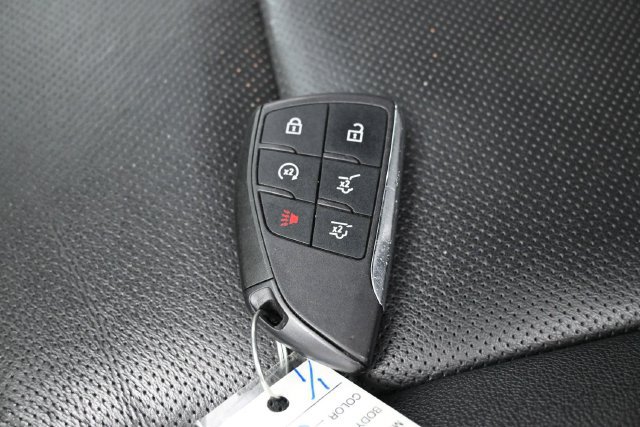 Used 2024 Chevrolet Suburban Premier AWD/4WD image 25