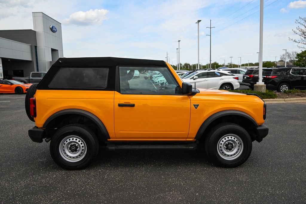 Certified 2022 Ford Bronco 2-Door AWD/4WD image 3