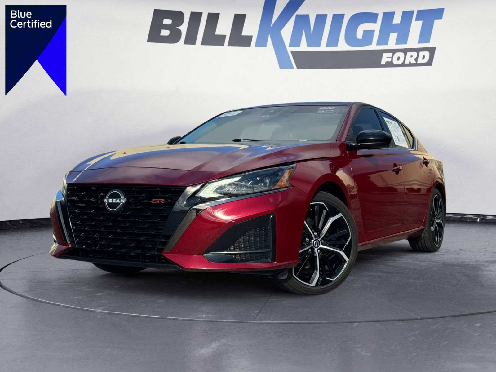 Used 2024 Nissan Altima 2.5 SR w/ SR Premium Package image 1