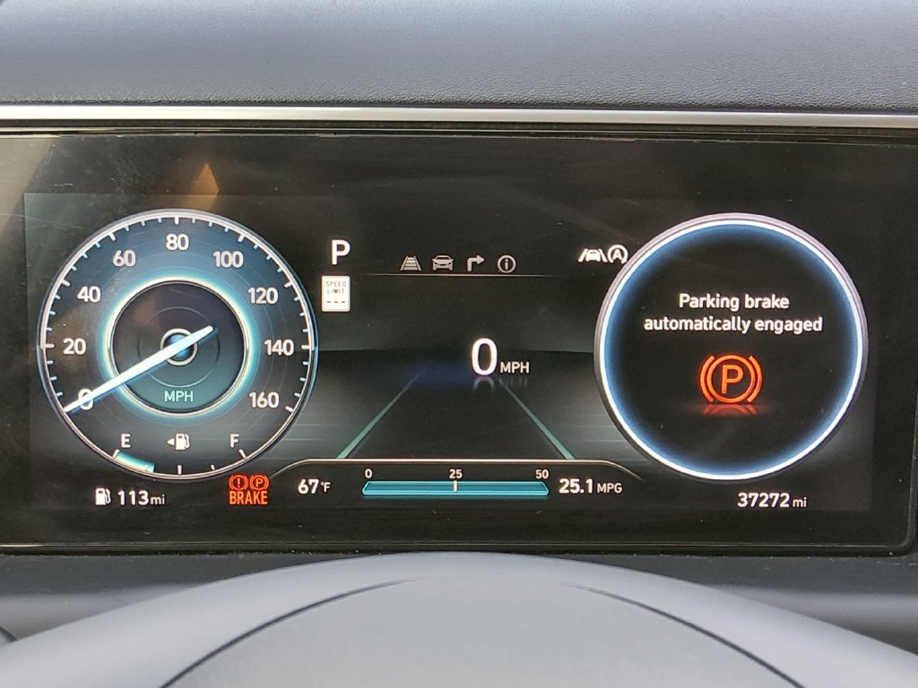 Used 2022 Hyundai Tucson Limited AWD/4WD image 25