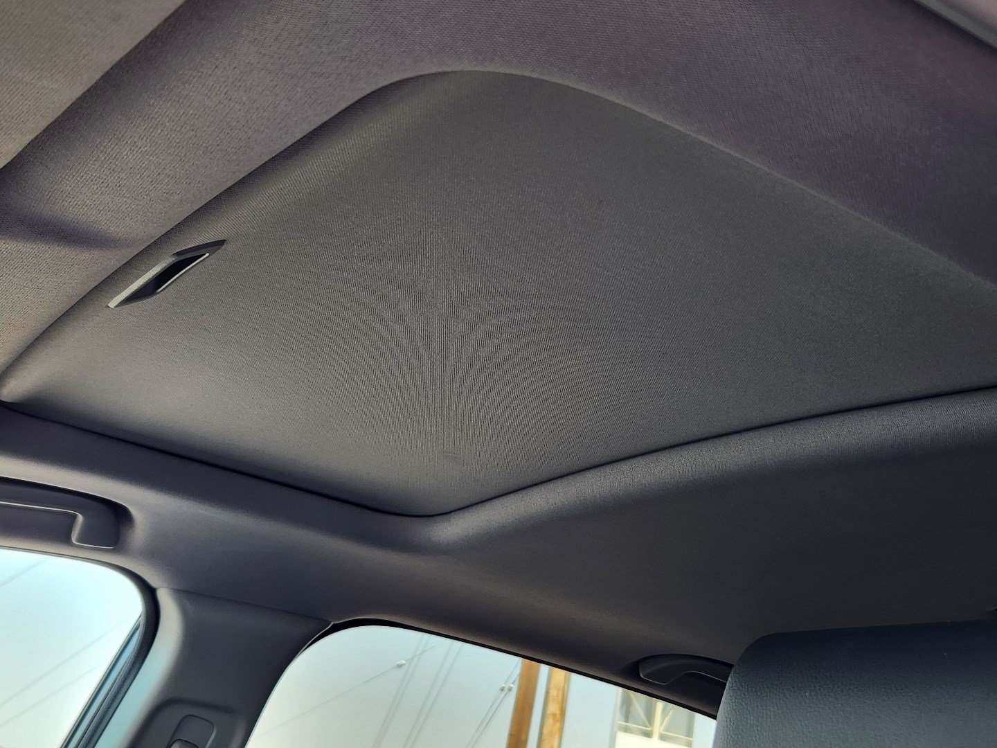Used 2020 Honda CR-V EX-L image 2