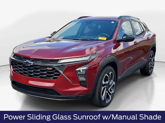 Used 2024 Chevrolet Trax RS w/ Sunroof Package FWD image 9