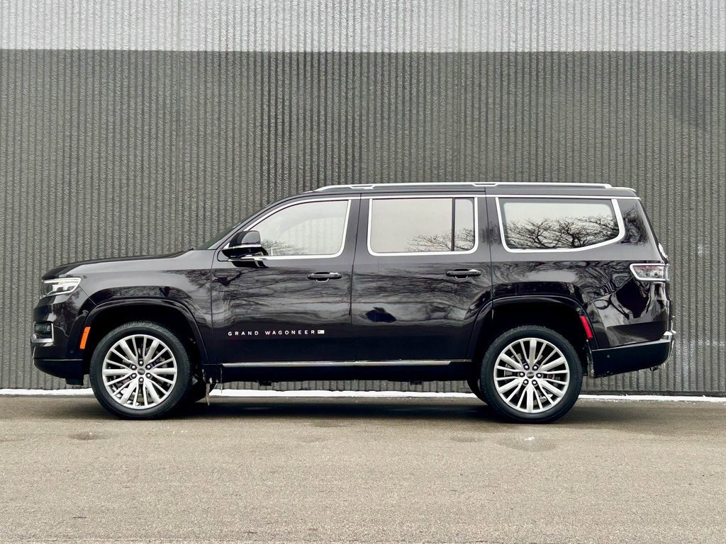 Used 2022 Jeep Grand Wagoneer Series III w/ Rear Seat Video Group 1 image 2