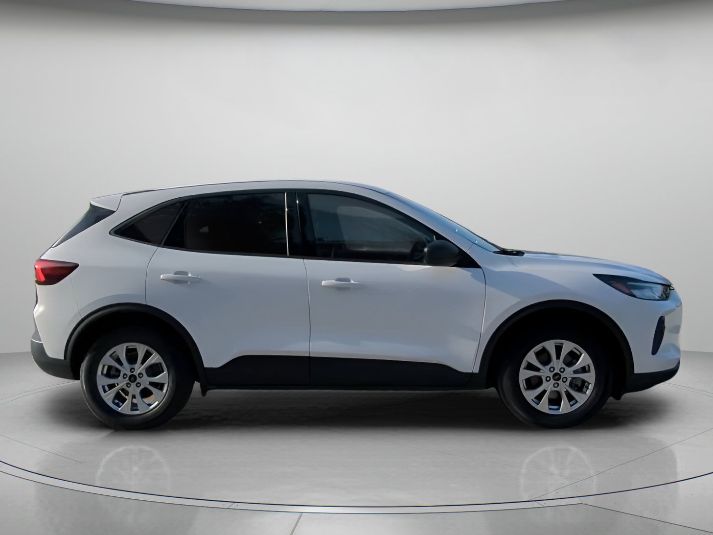 Certified 2025 Ford Escape Active FWD image 33