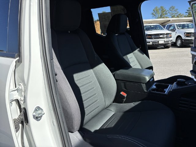 Used 2024 Toyota Tacoma TRD Sport w/ TRD Sport Upgrade Package AWD/4WD image 23