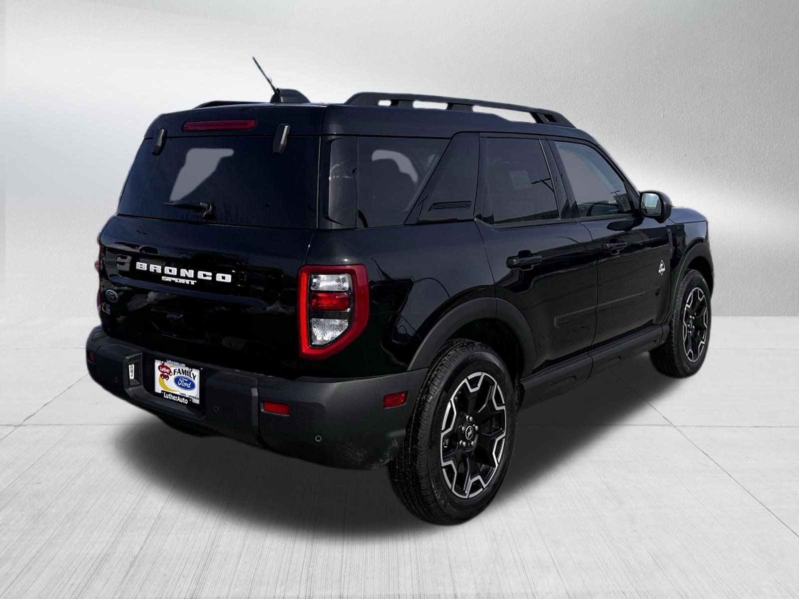 Certified 2025 Ford Bronco Sport Outer Banks w/ Outer Banks Tech Package+ image 5