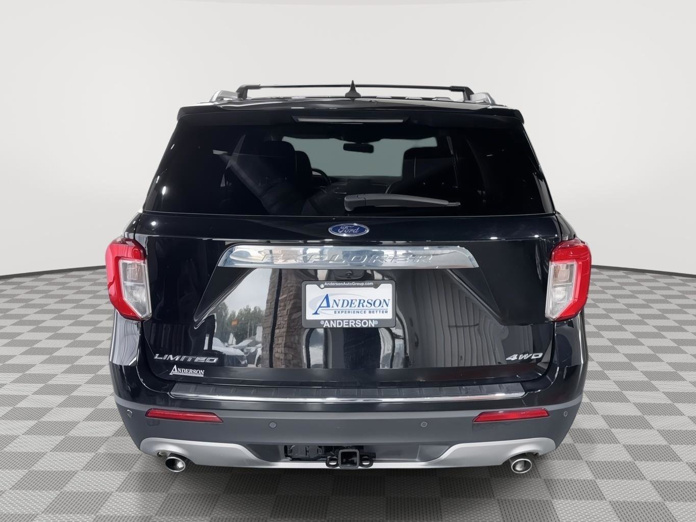 Certified 2022 Ford Explorer Limited w/ Equipment Group 301A AWD/4WD image 8