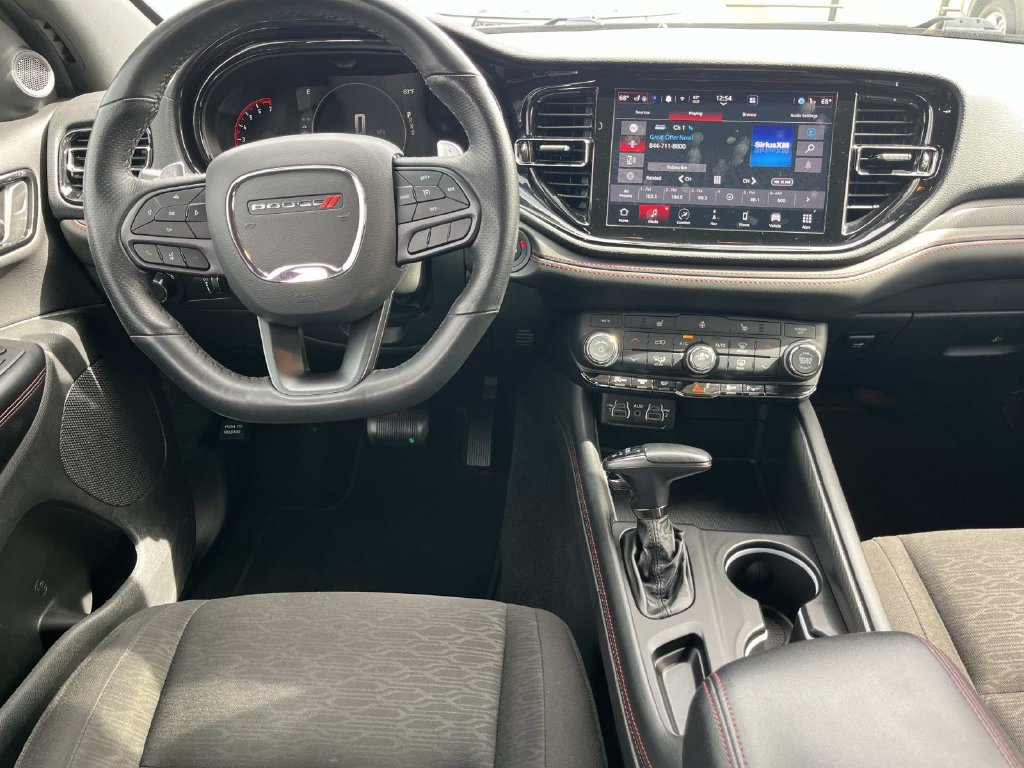 Used 2025 Dodge Durango GT AWD/4WD image 16