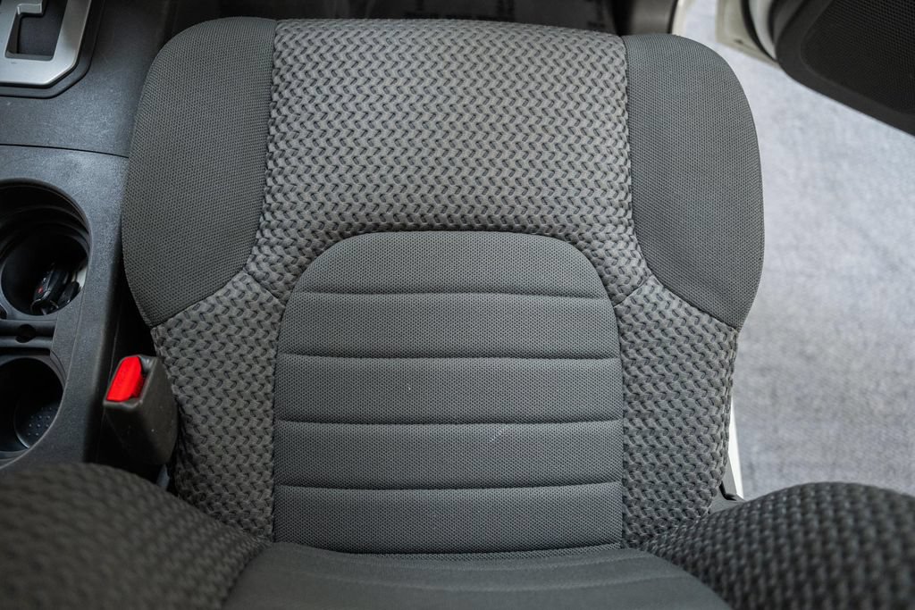 Used 2021 Nissan Frontier SV RWD image 29