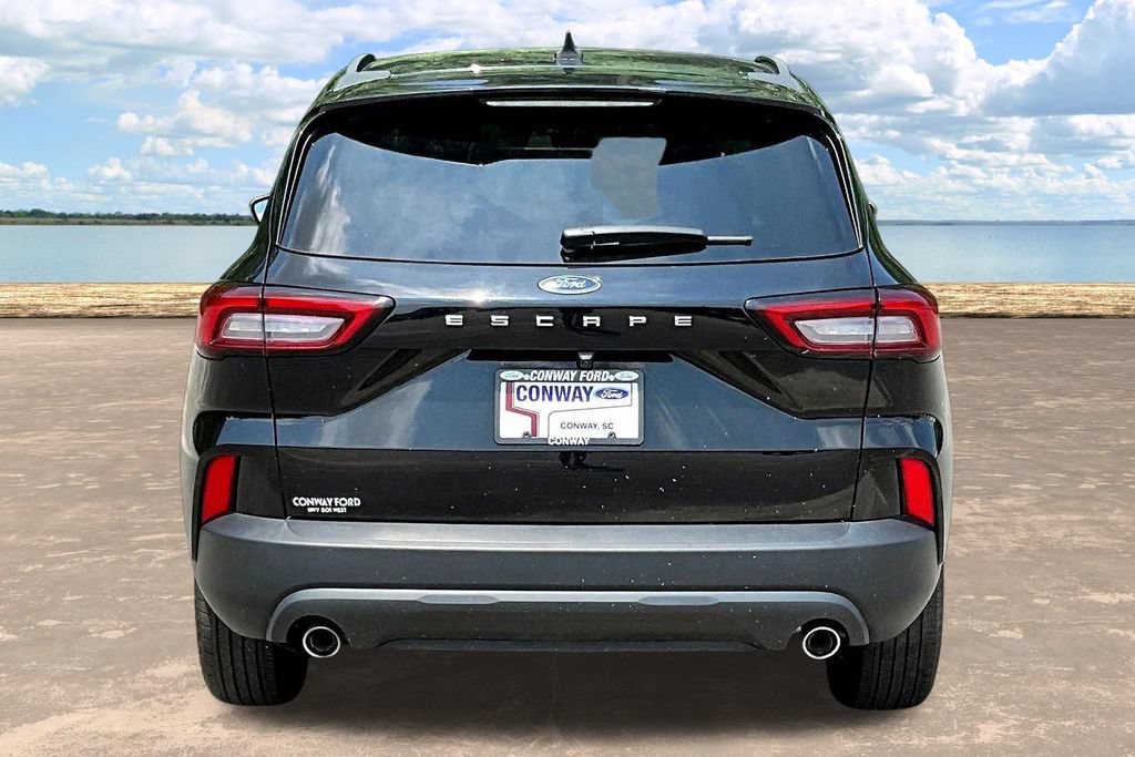 Certified 2025 Ford Escape ST-Line FWD image 7