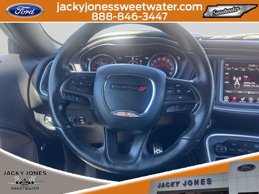 Used 2017 Dodge Challenger R/T Scat Pack RWD image 11