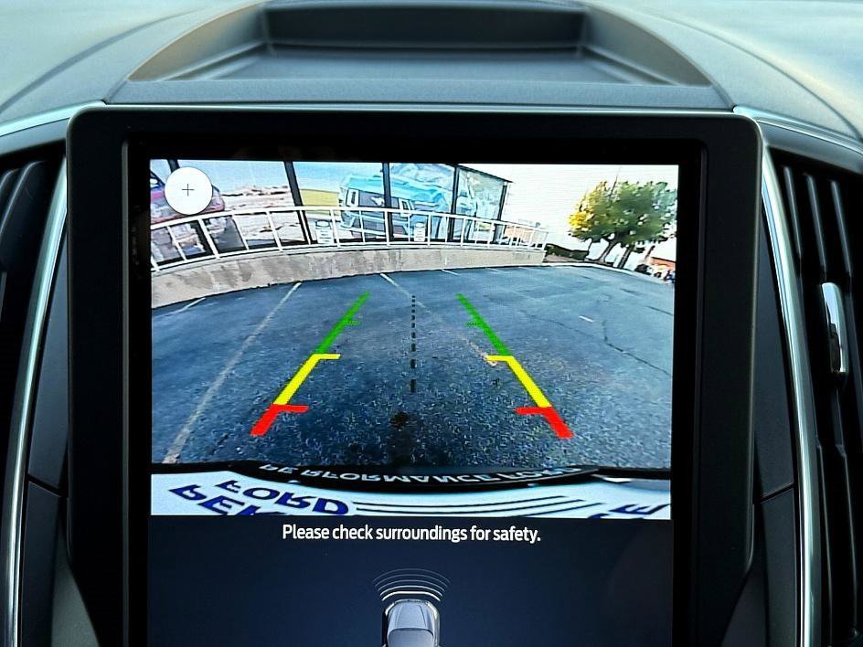 Certified 2022 Ford Edge Titanium image 25