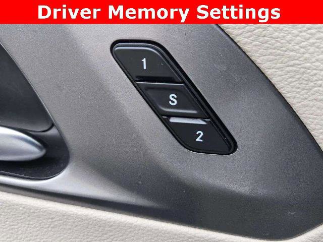 Used 2024 Chrysler Pacifica SELECT image 20