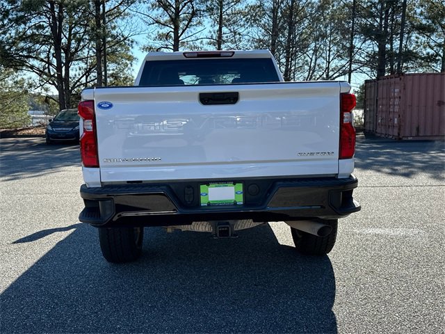 Used 2024 Chevrolet Silverado 2500 Custom w/ Custom Convenience Package image 4