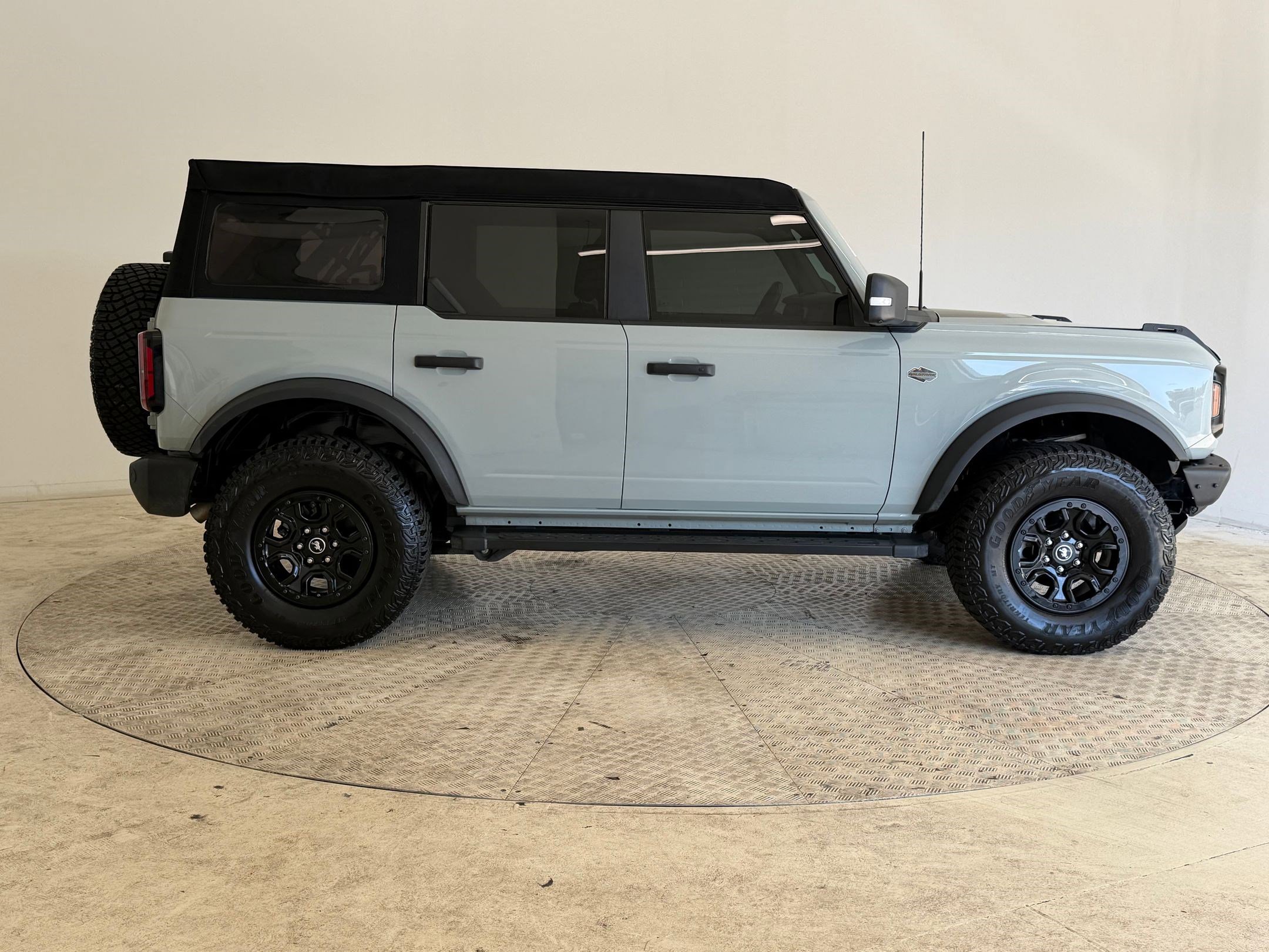 Certified 2024 Ford Bronco Wildtrak image 7