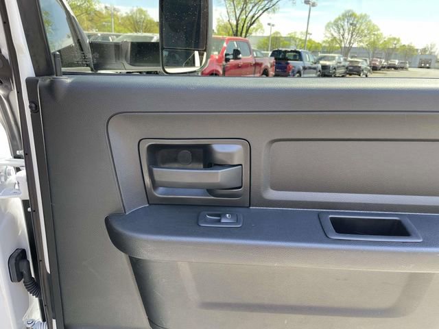 Used 2020 RAM 2500 Tradesman w/ Chrome Appearance Group image 27