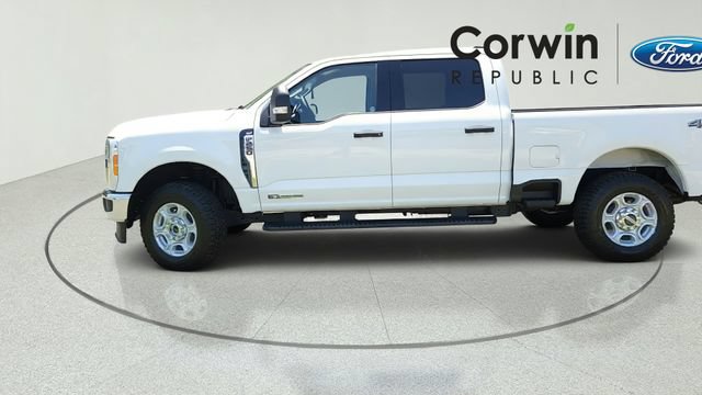 Certified 2025 Ford F250 XLT AWD/4WD image 2