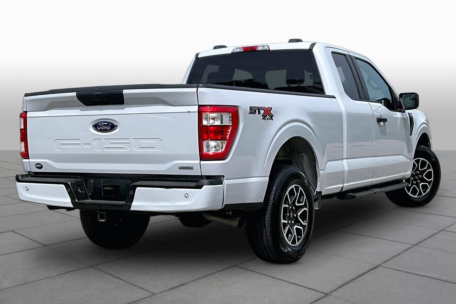 Certified 2022 Ford F150 XL w/ STX Appearance Package AWD/4WD image 13