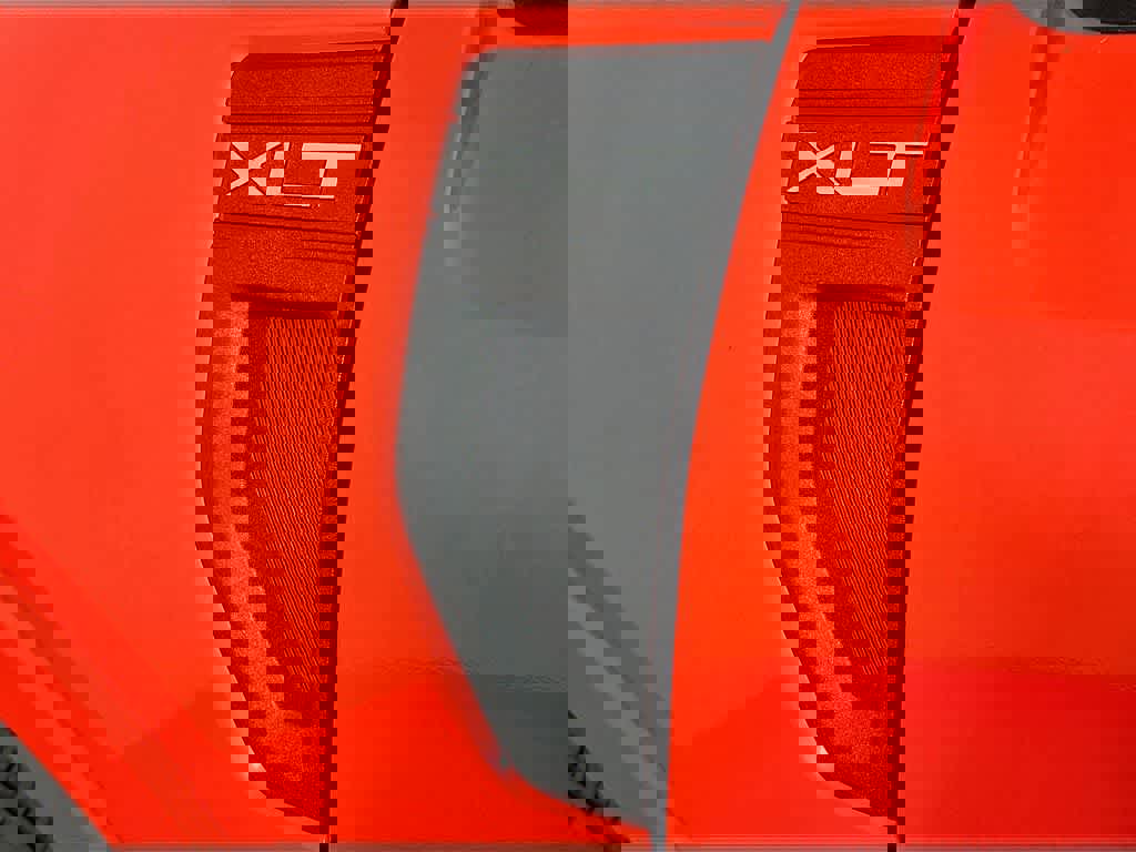 Certified 2022 Ford Maverick XLT w/ XLT Luxury Package image 10