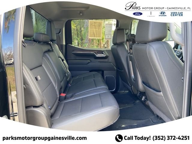 Used 2024 GMC Sierra 1500 SLT AWD/4WD image 14