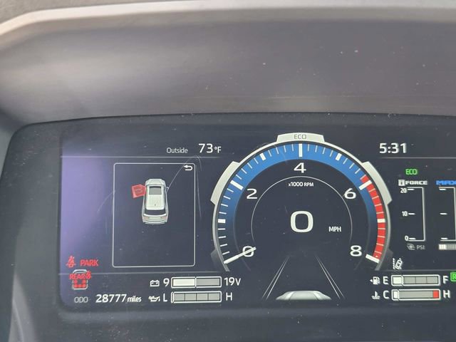 Used 2024 Toyota Sequoia Platinum AWD/4WD image 21