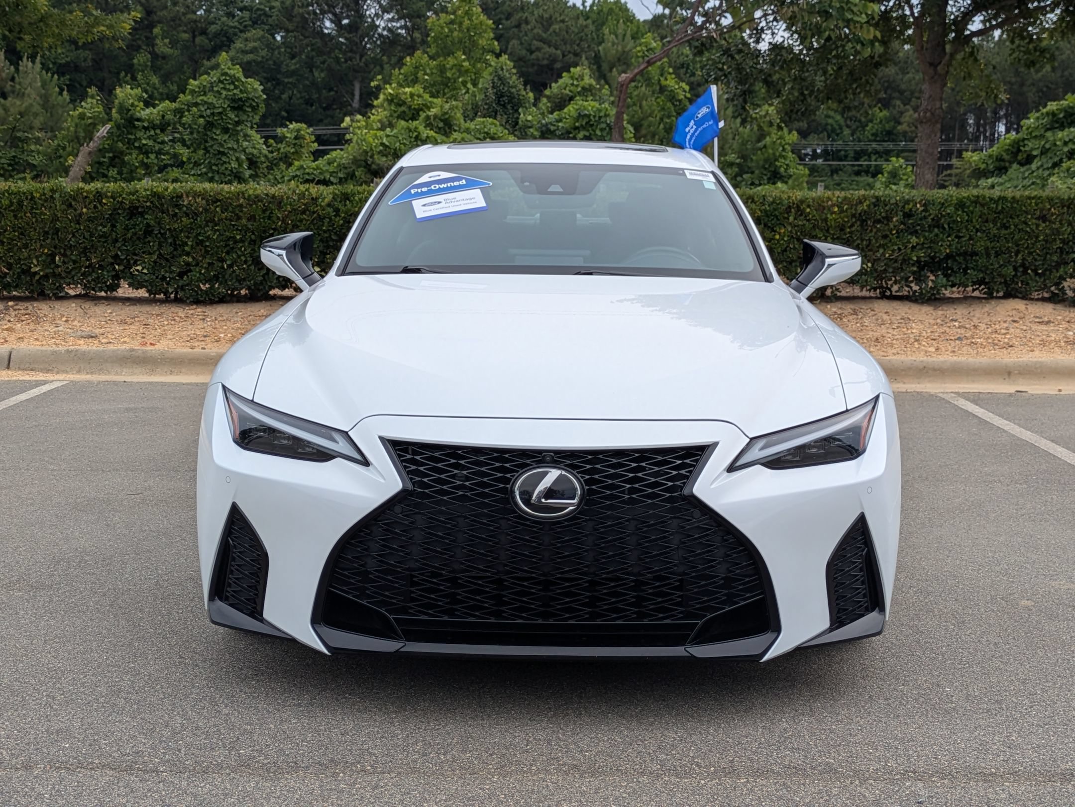 Used 2023 Lexus IS 350 F Sport RWD image 9