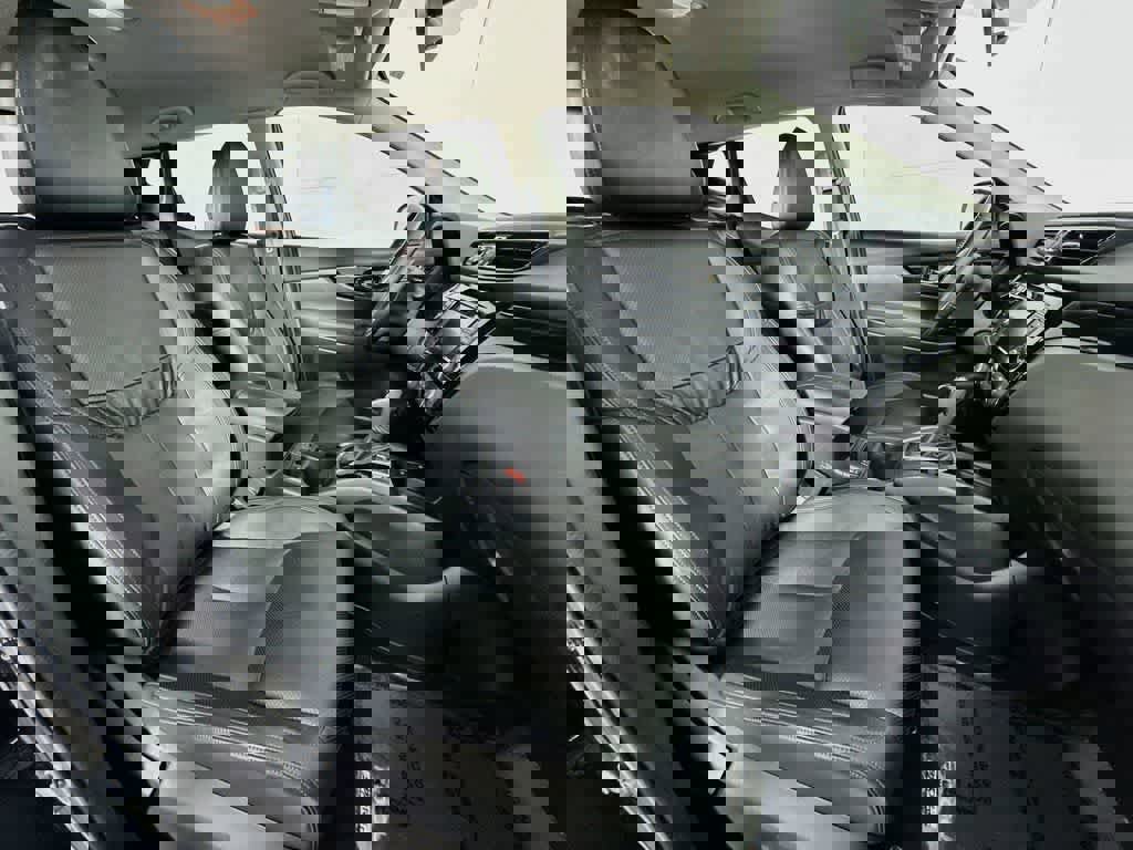 Used 2022 Nissan Rogue Sport SL image 15