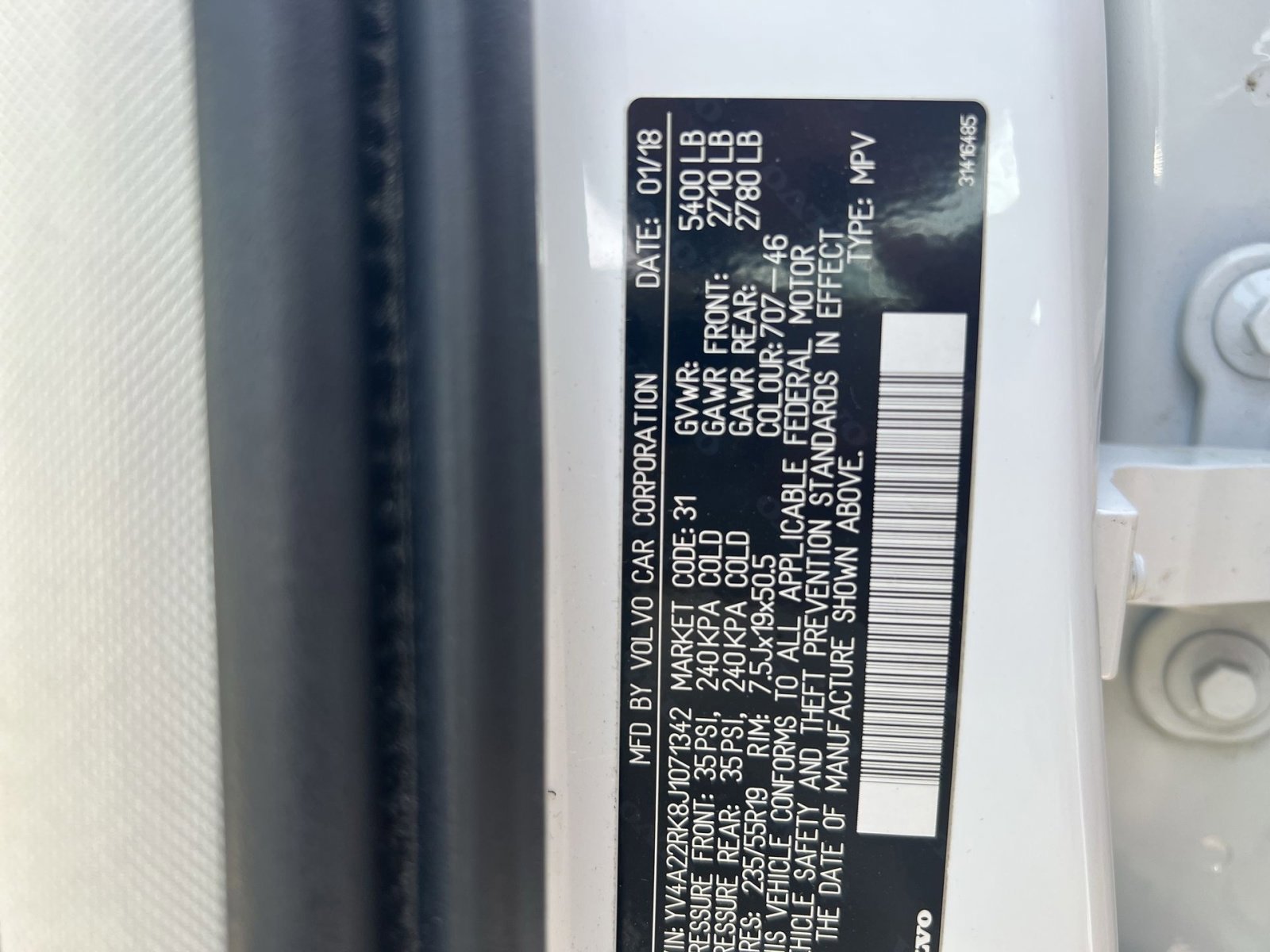 Used 2018 Volvo XC60 T6 Momentum image 30