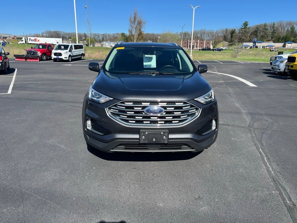 Certified 2020 Ford Edge SEL w/ Convenience Package AWD/4WD image 2