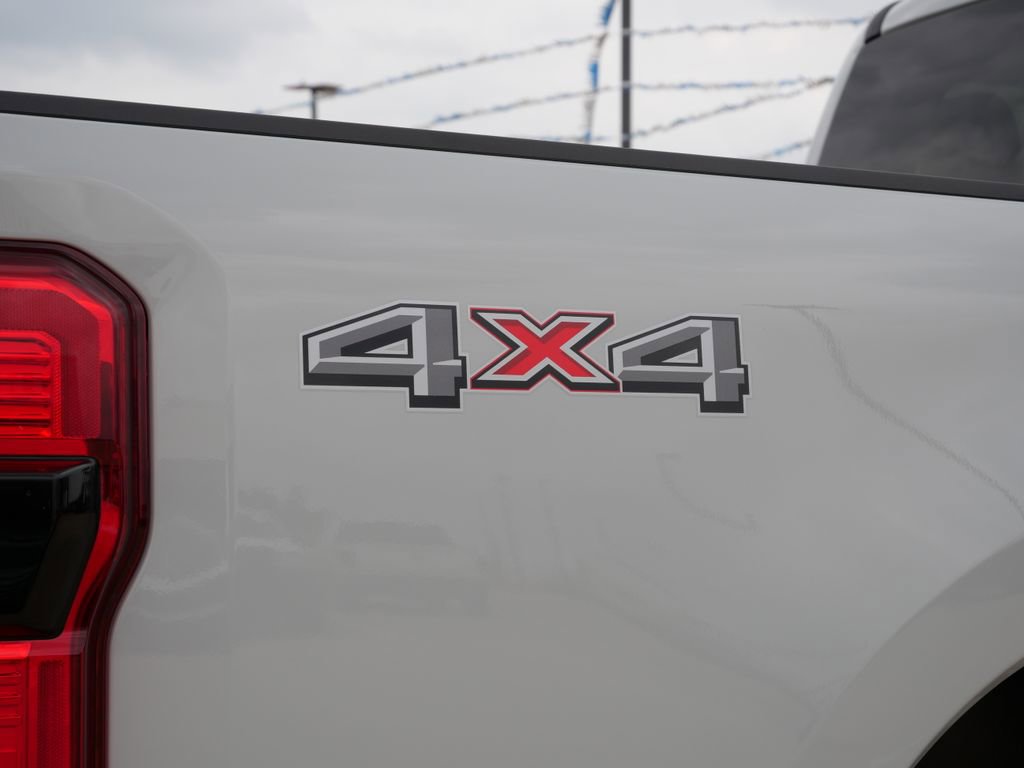 Certified 2026 Ford F250 Platinum AWD/4WD image 9