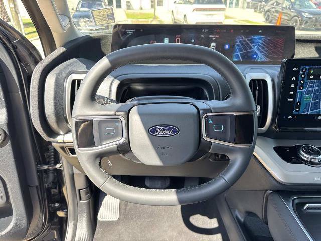 Certified 2025 Ford Expedition Active RWD image 23