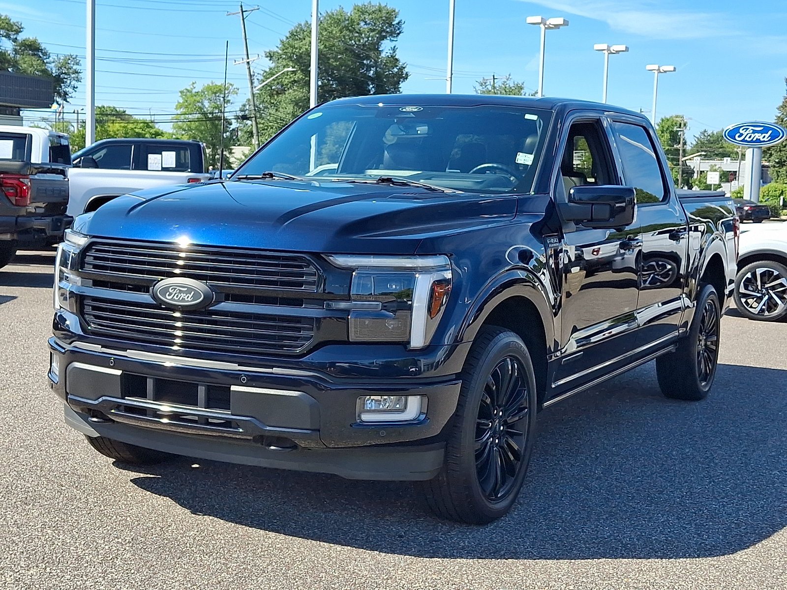 Certified 2024 Ford F150 Platinum w/ Equipment Group 702A High AWD/4WD image 4