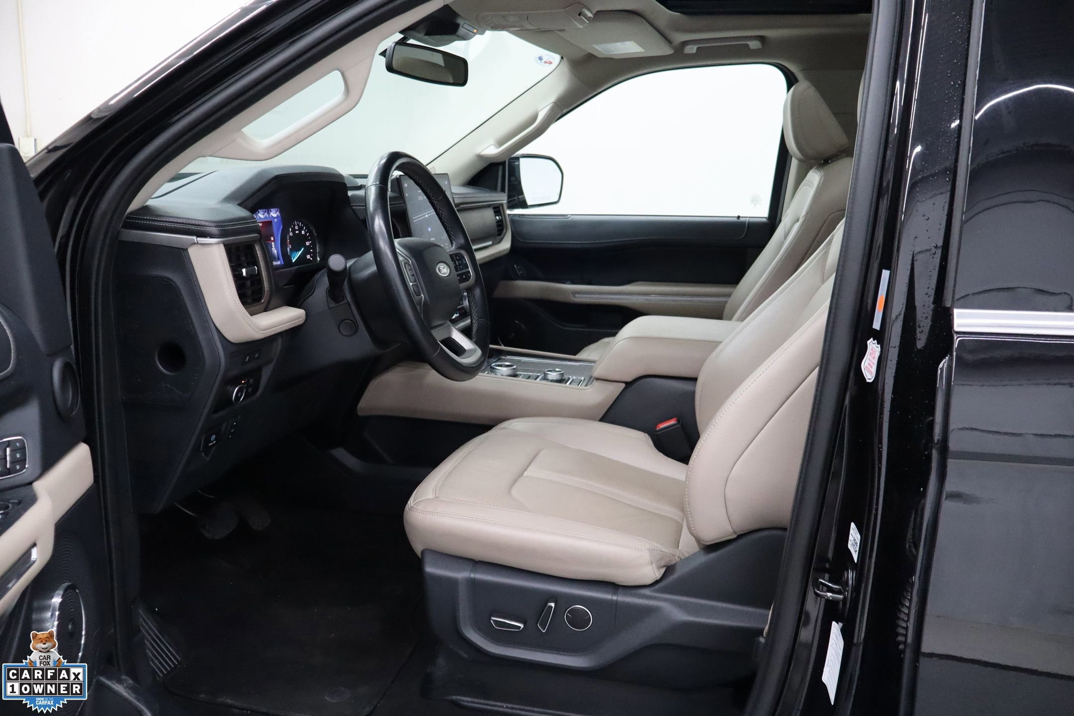 Certified 2024 Ford Expedition Max Limited AWD/4WD image 32