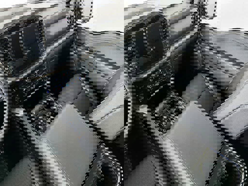 Certified 2025 Ford F150 Lariat w/ Equipment Group 501A Mid image 11