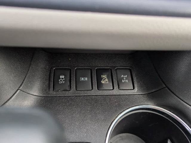 Used 2018 Toyota Highlander XLE AWD/4WD image 27