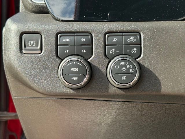 Used 2024 Chevrolet Silverado 3500 High Country image 27