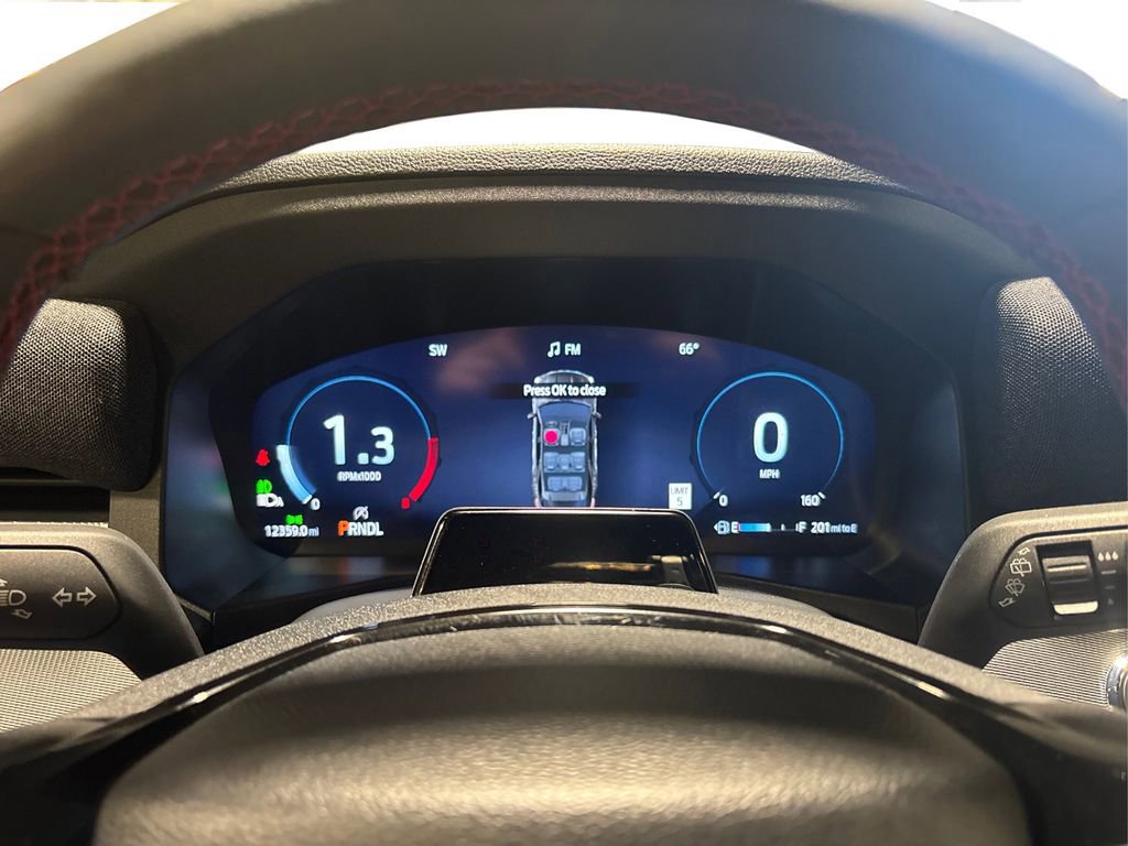 Certified 2025 Ford Explorer ST-Line w/ ST-Line Street Pack image 28