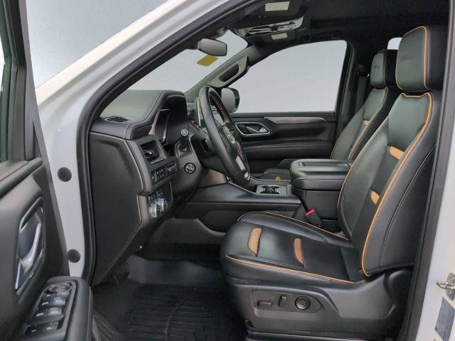 Used 2023 GMC Yukon AT4 w/ AT4 Premium Package AWD/4WD image 16