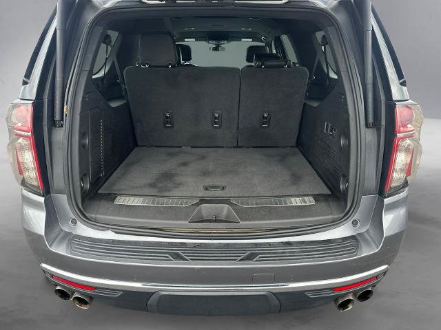 Used 2022 Chevrolet Suburban Premier AWD/4WD image 23