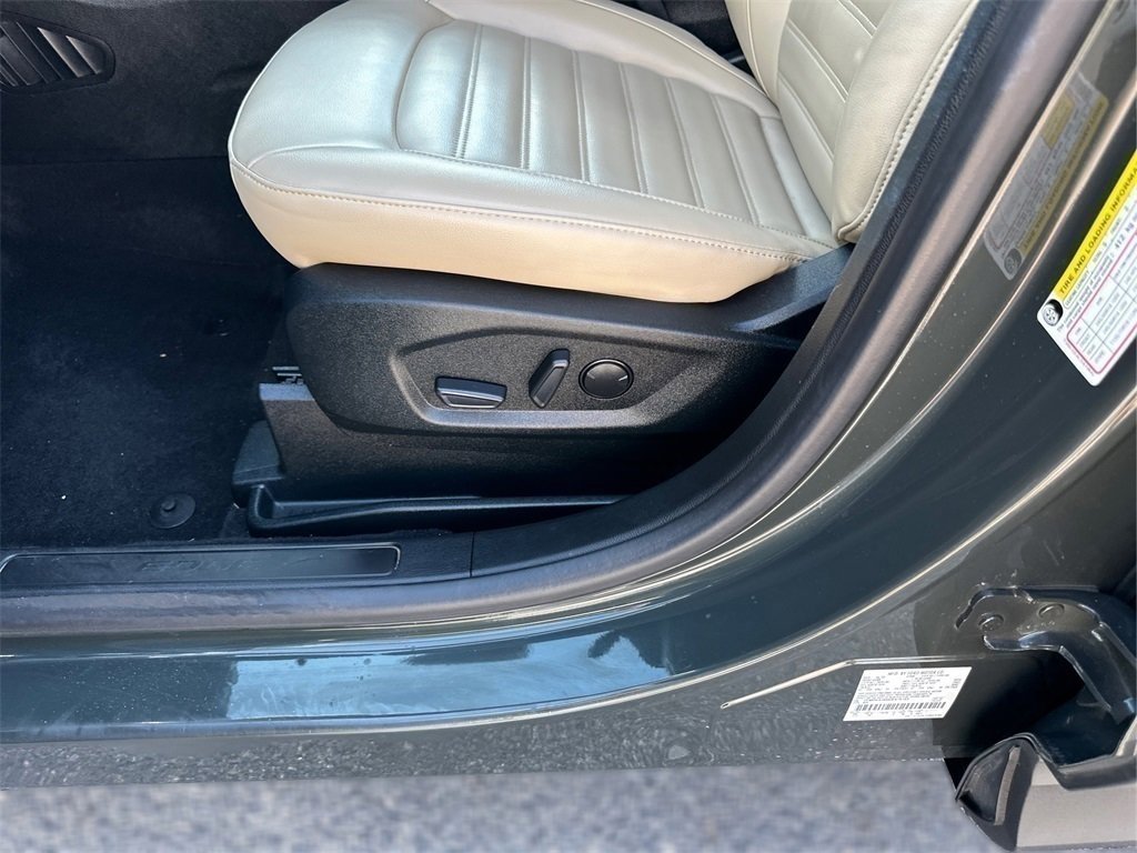 Certified 2022 Ford Edge SEL w/ Convenience Package image 25