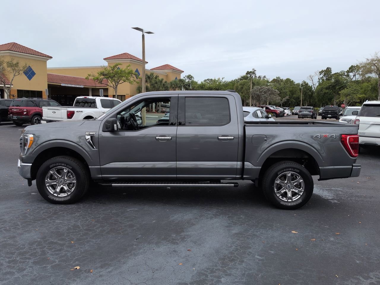 Certified 2021 Ford F150 XLT w/ Equipment Group 302A High image 2